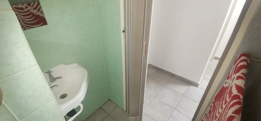 4 Bedroom Property for Sale in Roosheuwel North West